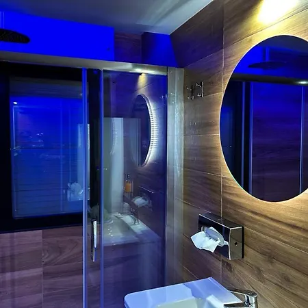 Testani 3* Frosinone